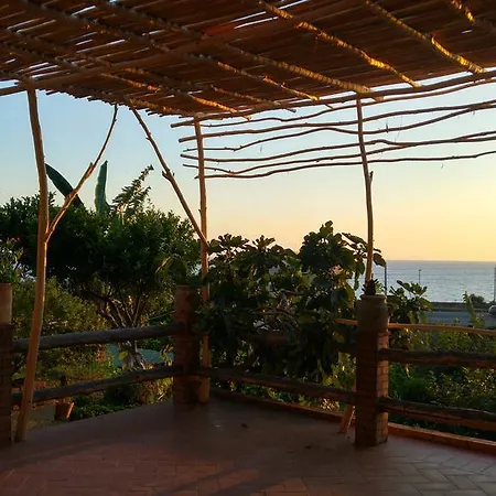 Bed & Breakfast Al Melograno Belmonte Calabro