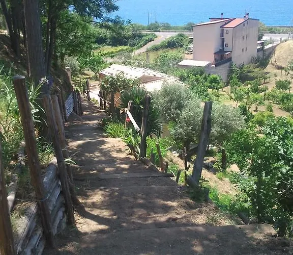 Alojamento de Acomodação e Pequeno-almoço Al Melograno Belmonte Calabro