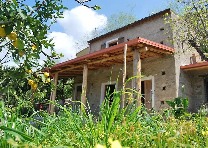 Alojamento de Acomodação e Pequeno-almoço Al Melograno Belmonte Calabro