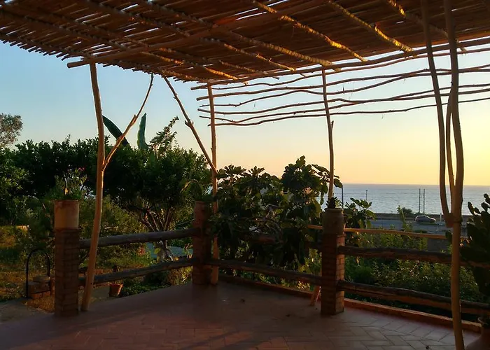 Bed & Breakfast Al Melograno Belmonte Calabro